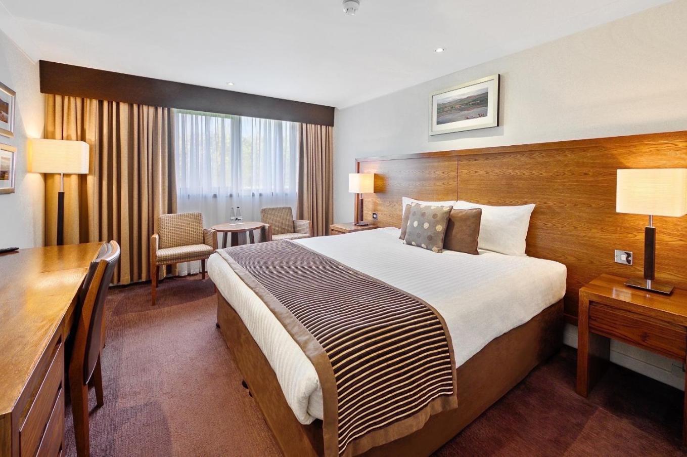 The Aberdeen Altens Hotel Экстерьер фото