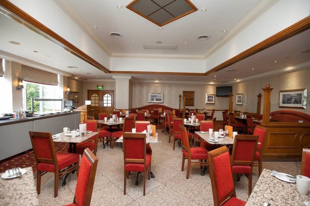 The Aberdeen Altens Hotel Экстерьер фото