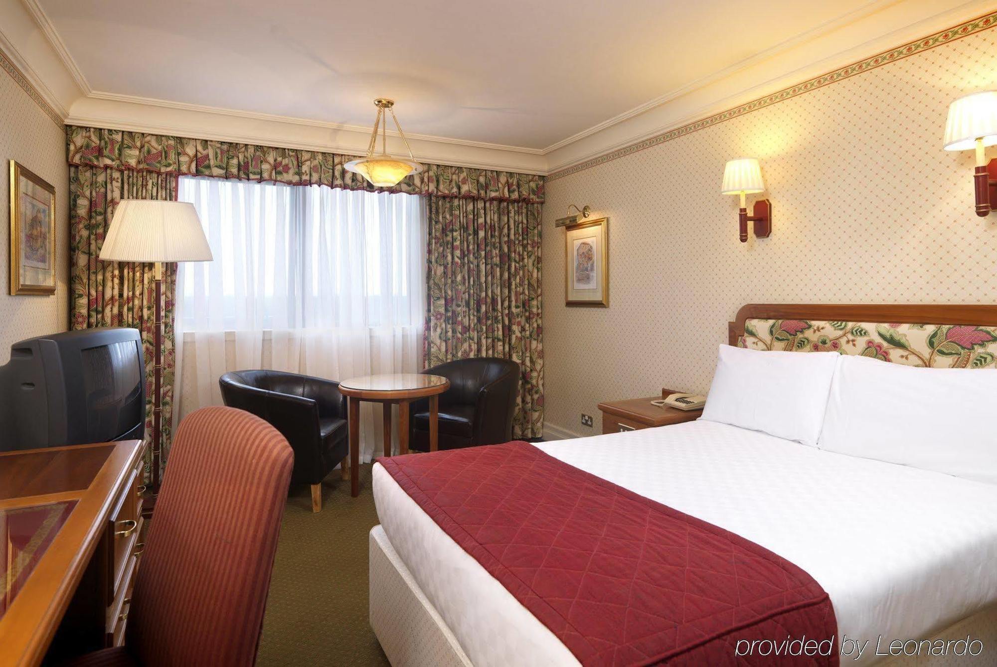 The Aberdeen Altens Hotel Номер фото