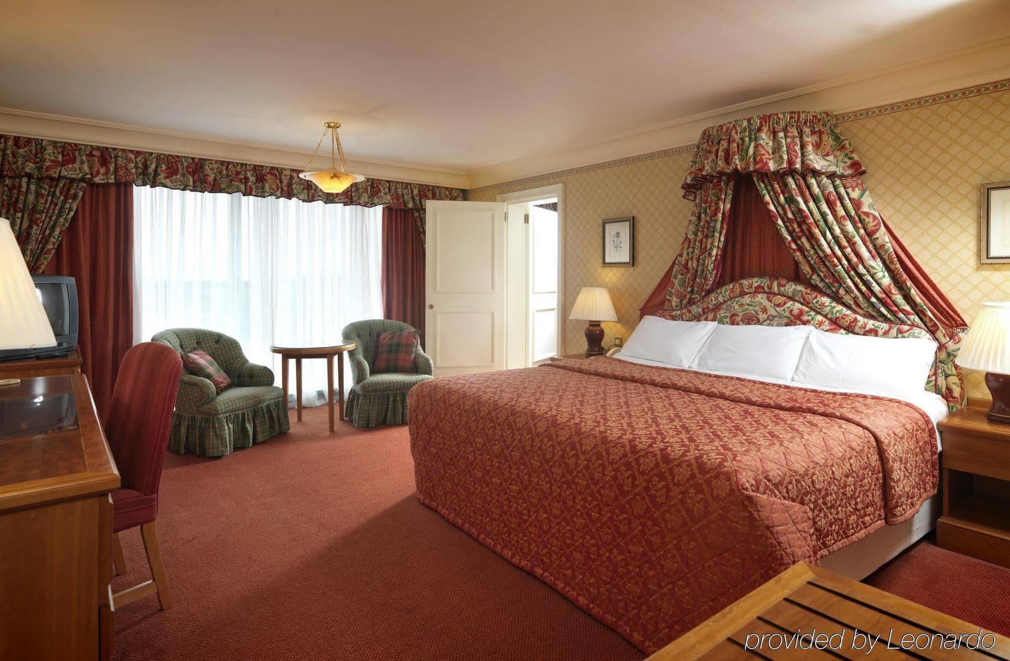 The Aberdeen Altens Hotel Номер фото