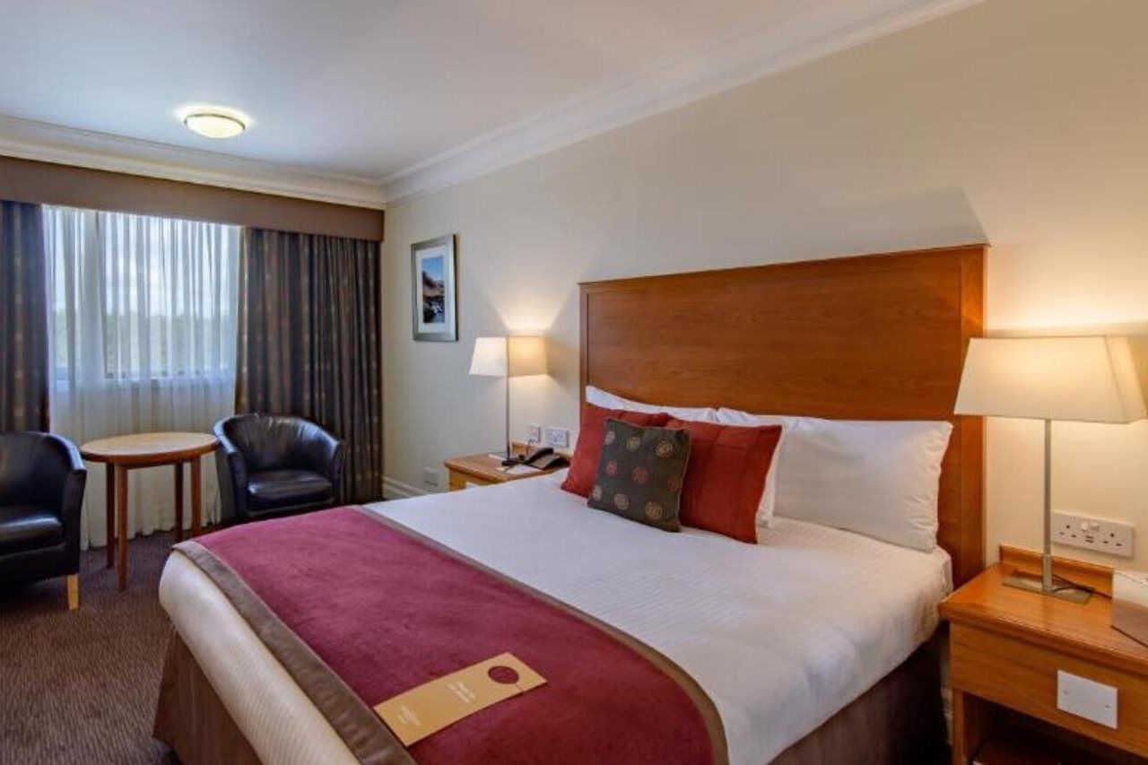 The Aberdeen Altens Hotel Экстерьер фото