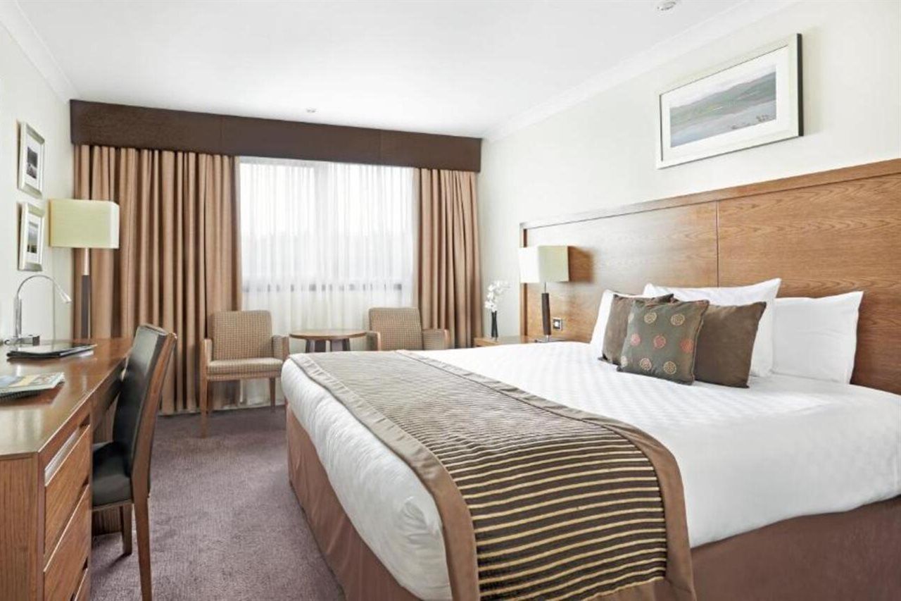 The Aberdeen Altens Hotel Экстерьер фото