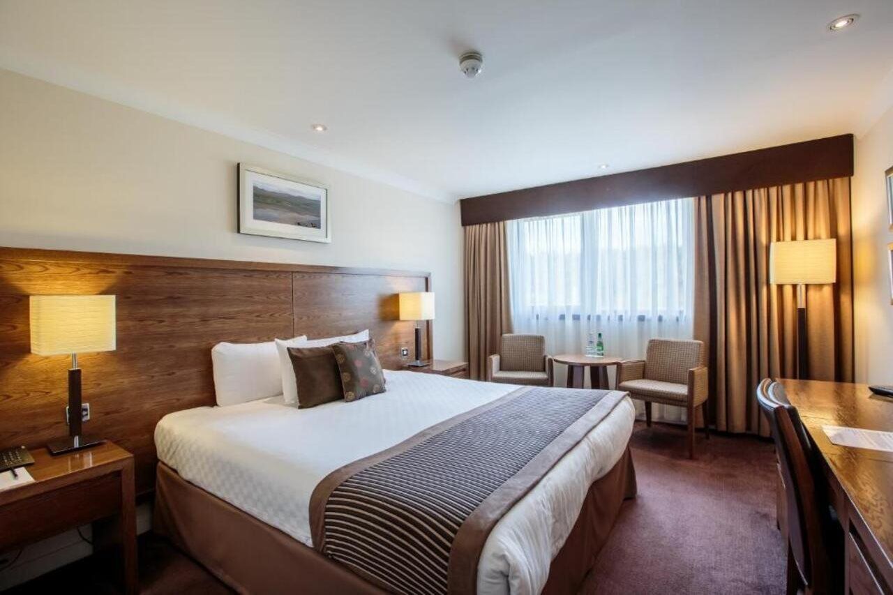 The Aberdeen Altens Hotel Экстерьер фото