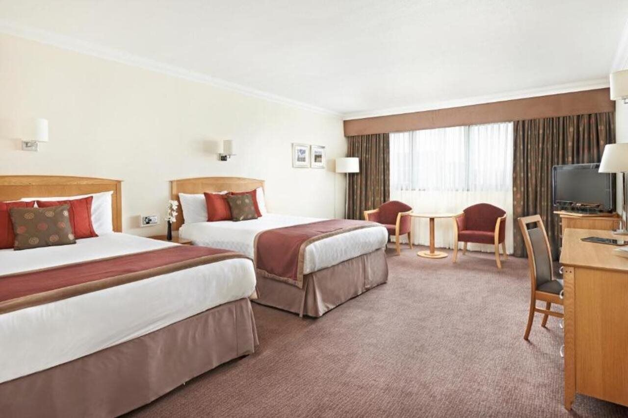 The Aberdeen Altens Hotel Экстерьер фото